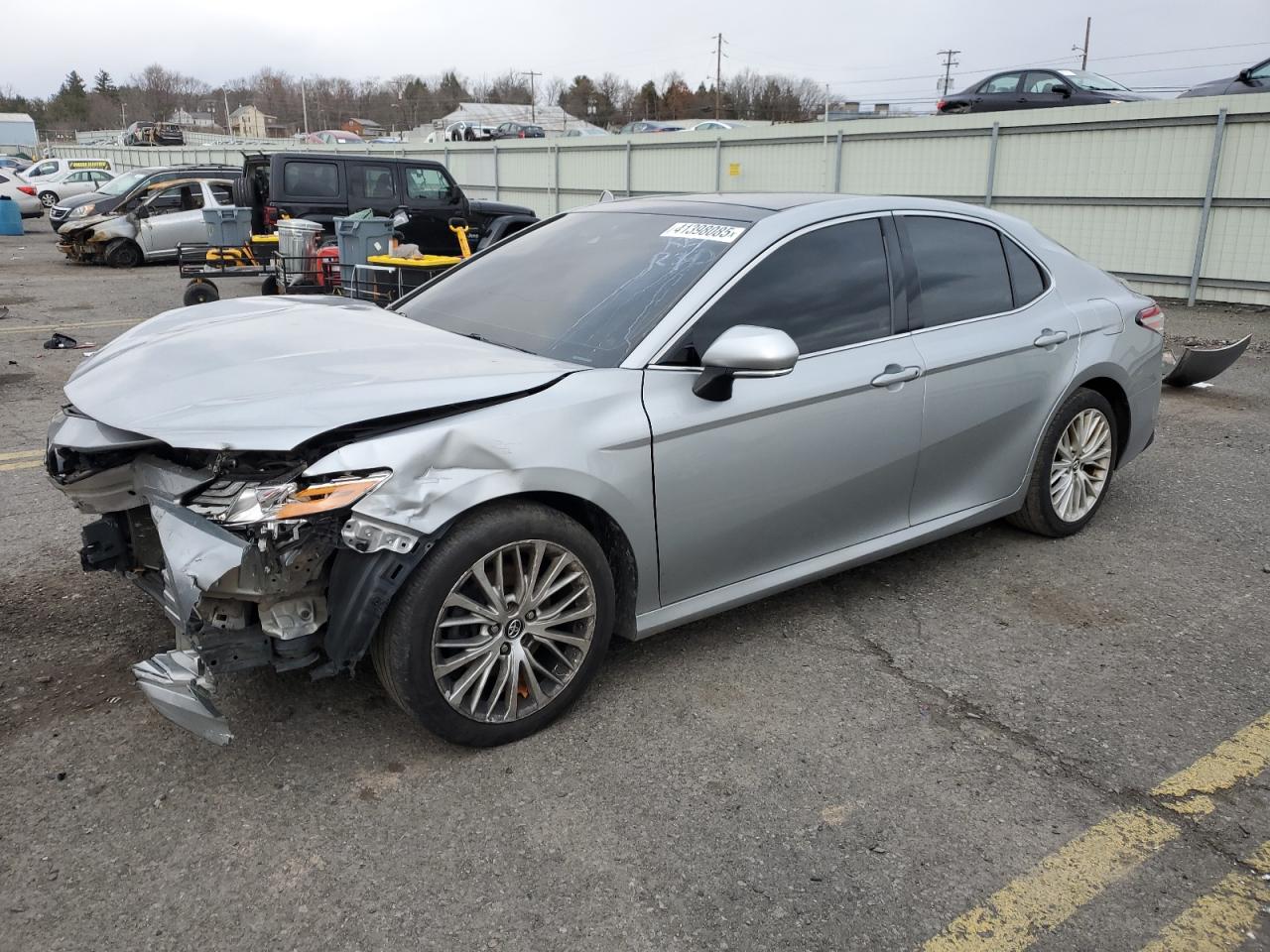 2018 TOYOTA CAMRY