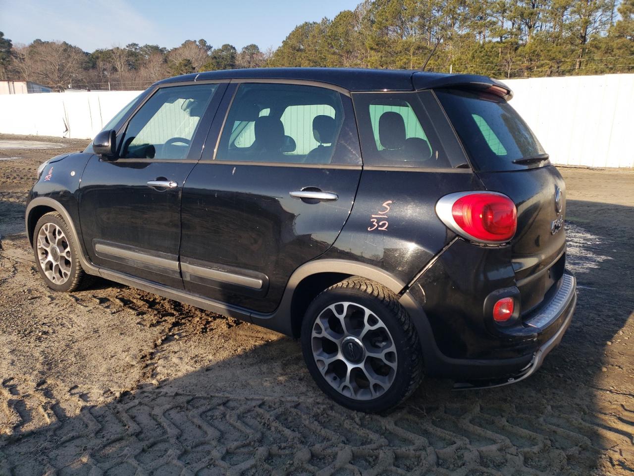 2014 Fiat 500 - Image 2
