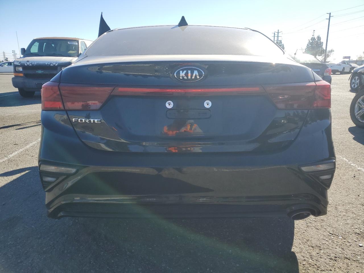 2021 Kia Forte - Image 6