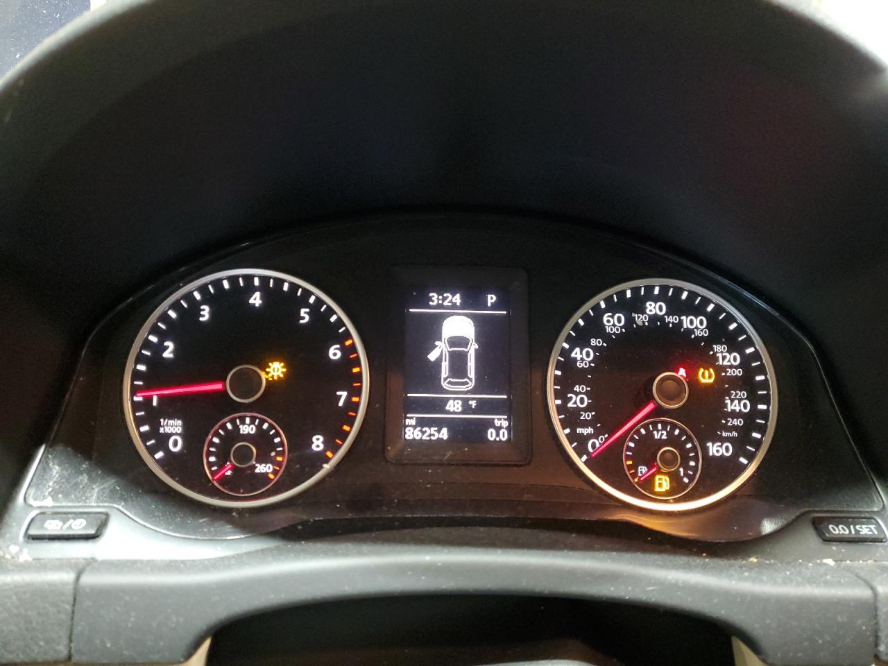 2016 Volkswagen Tiguan - Image 9