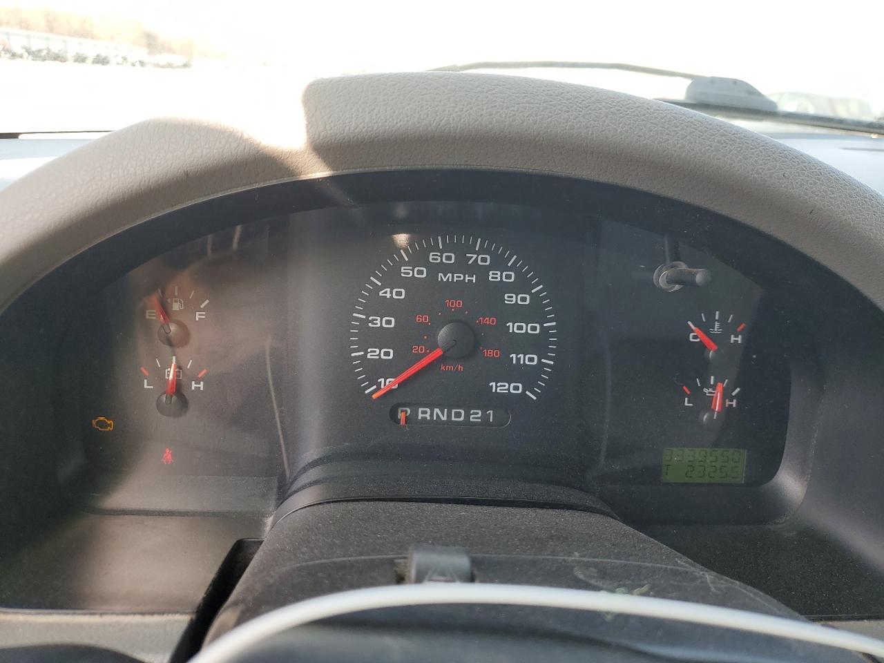 2005 Ford F-150 - Image 9