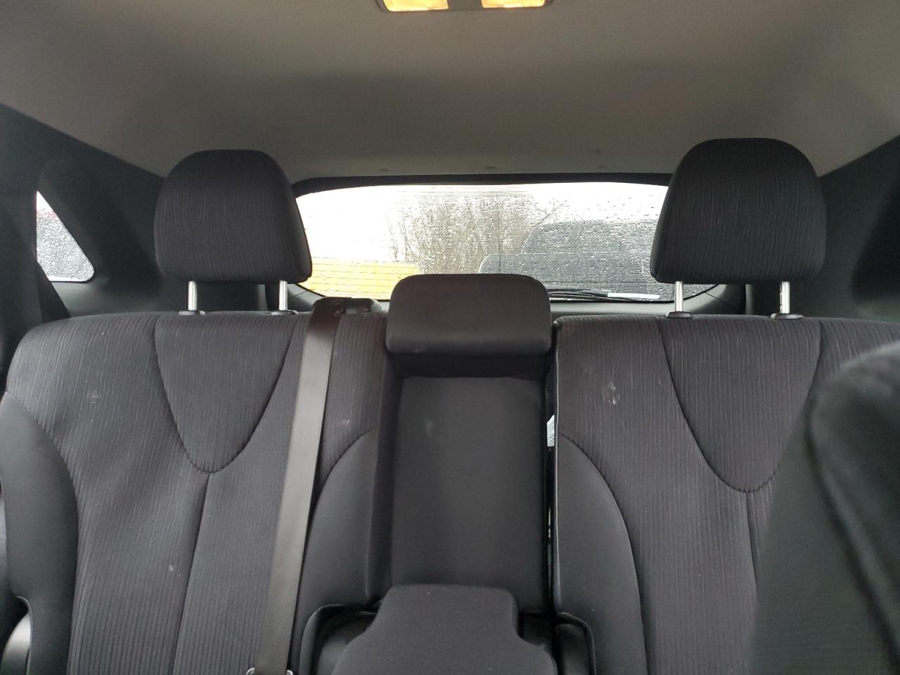 2015 Toyota Venza - Image 10