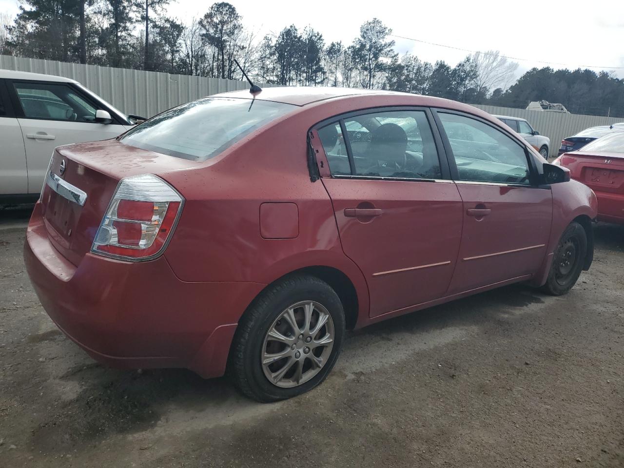 2010 Nissan Sentra - Image 3