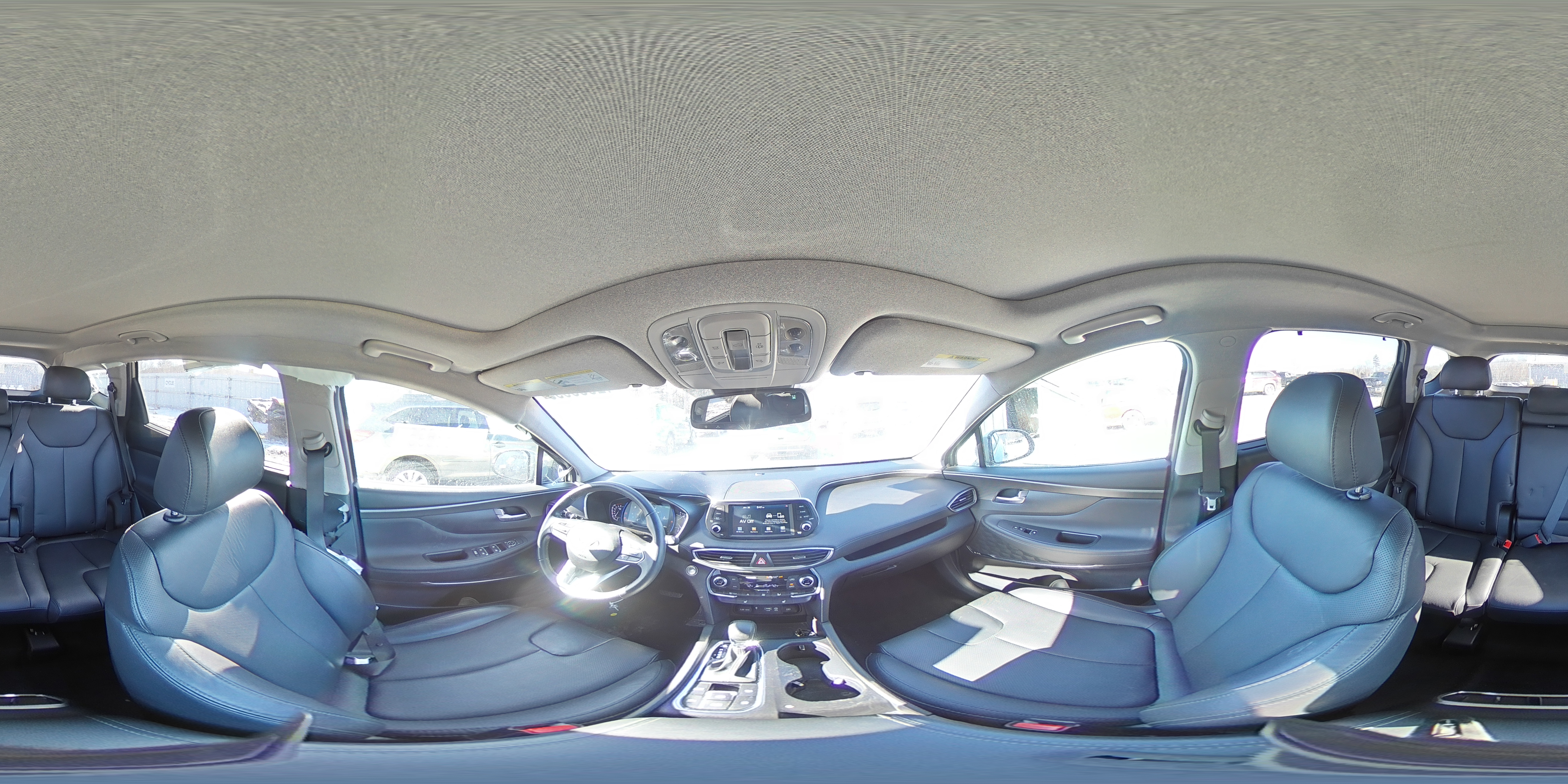 2020 Hyundai Santa Fe - Image 14