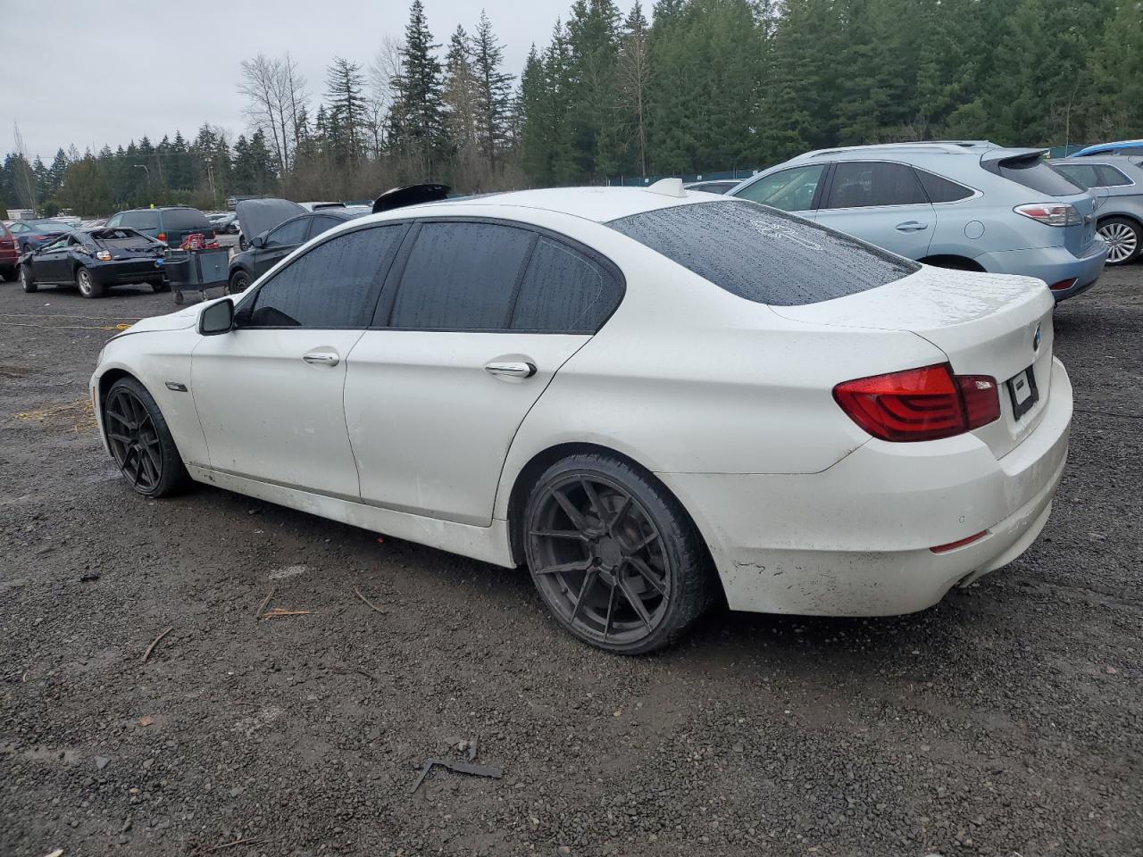 2011 BMW 5er - Image 2