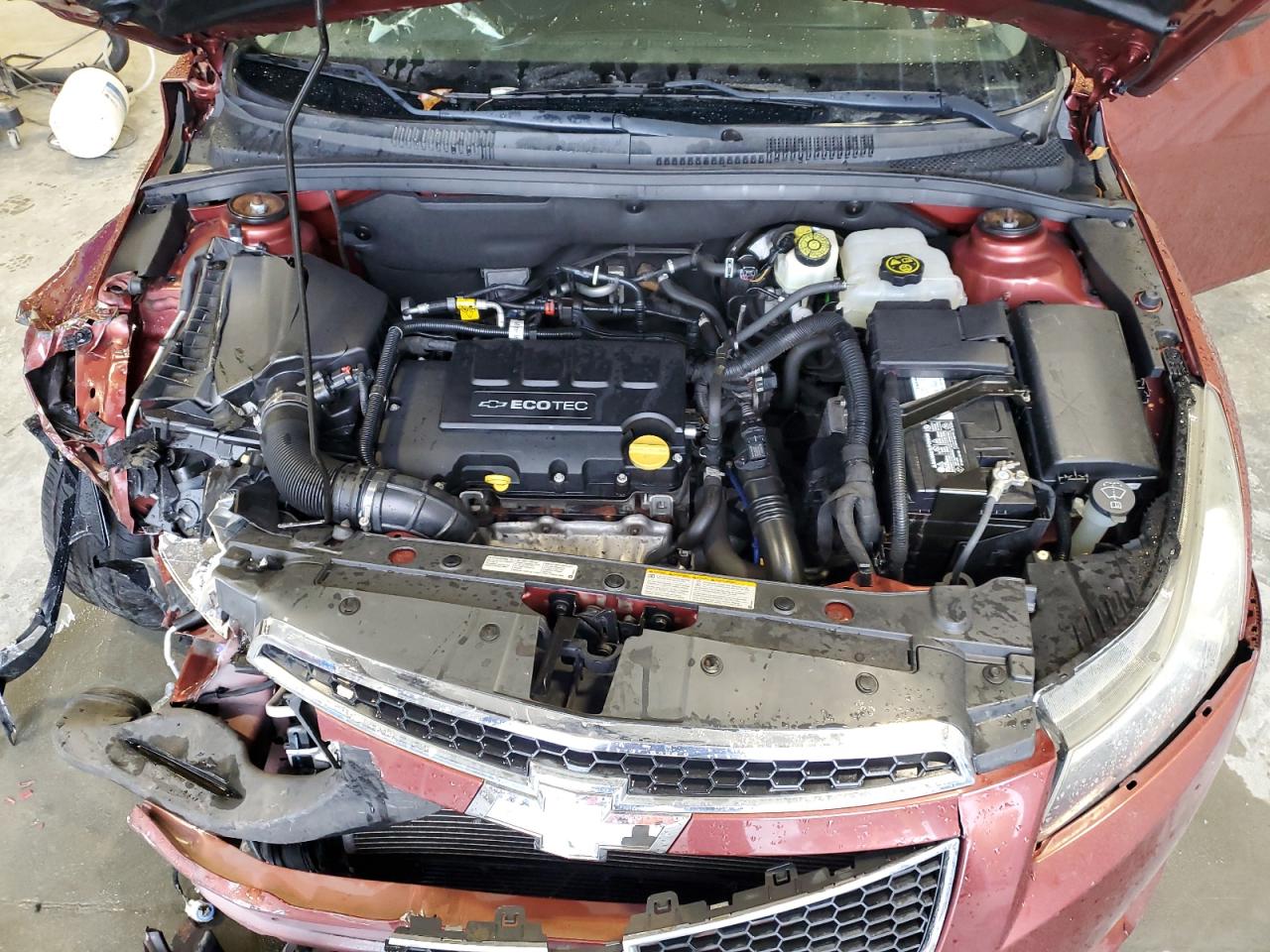 2013 Chevrolet Cruze - Image 11