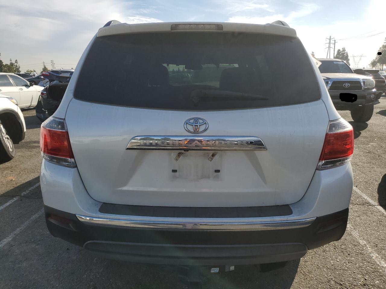 VIN 5TDYK3EH2DS127056 2013 TOYOTA HIGHLANDER no.6