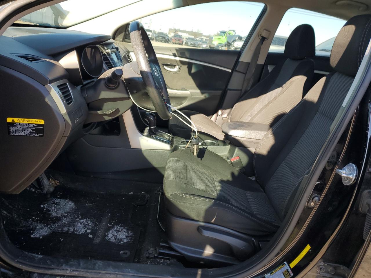 2016 Hyundai Elantra - Image 7