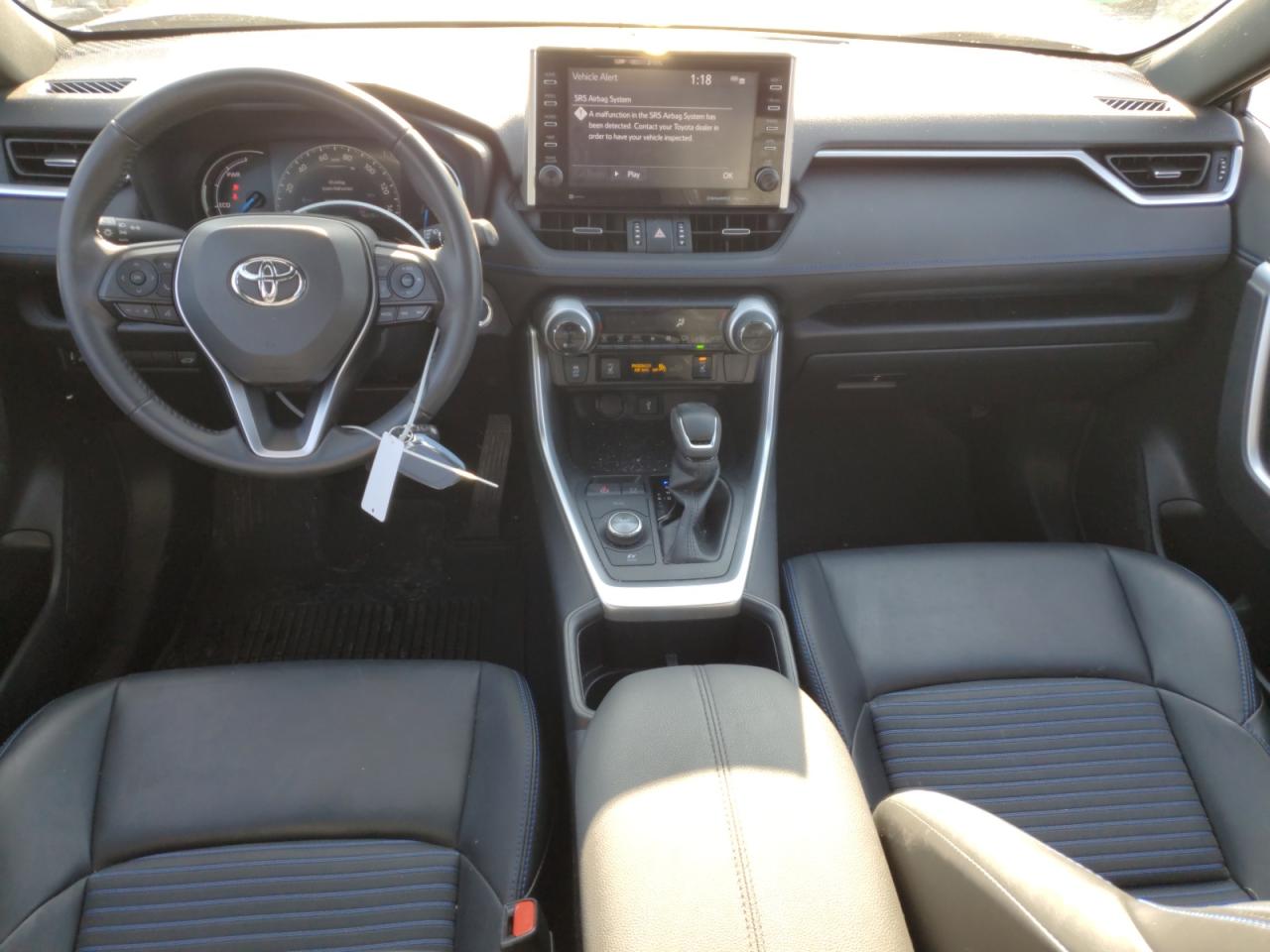 2022 Toyota RAV 4 - Image 8