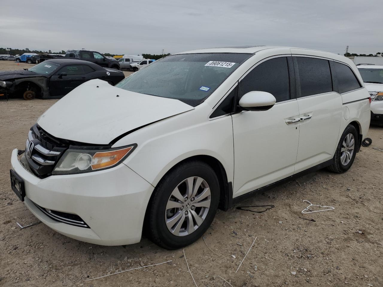 2016 Honda Odyssey - Image 1