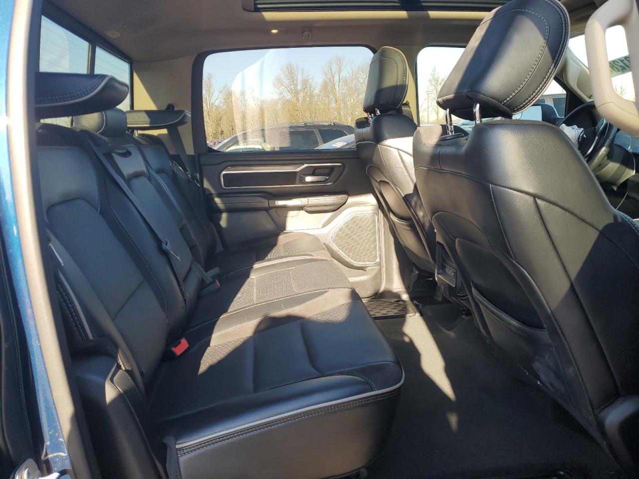 2020 RAM 1500 - Image 10