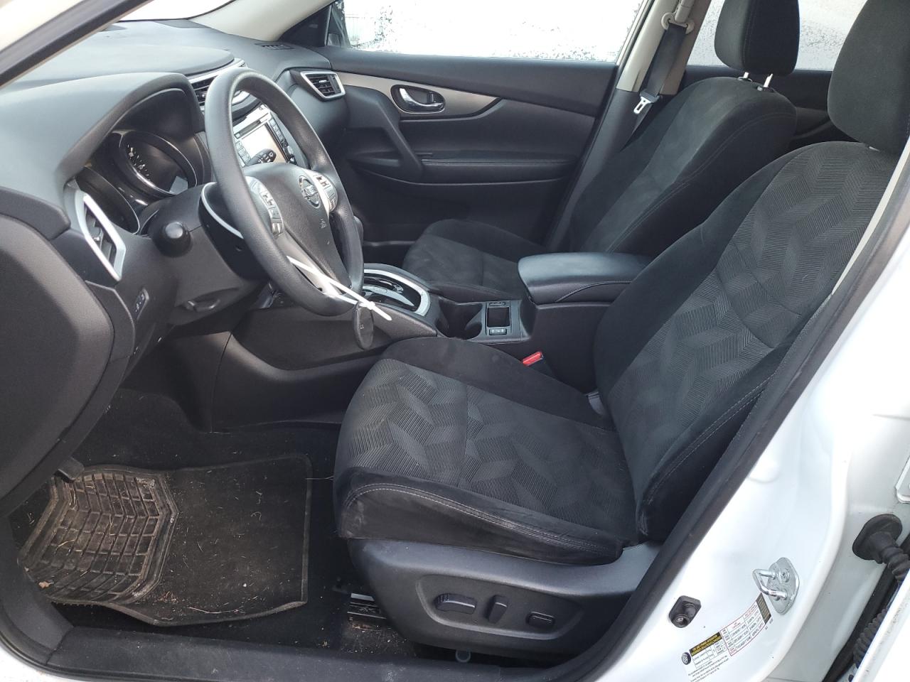 2015 Nissan Rogue - Image 7