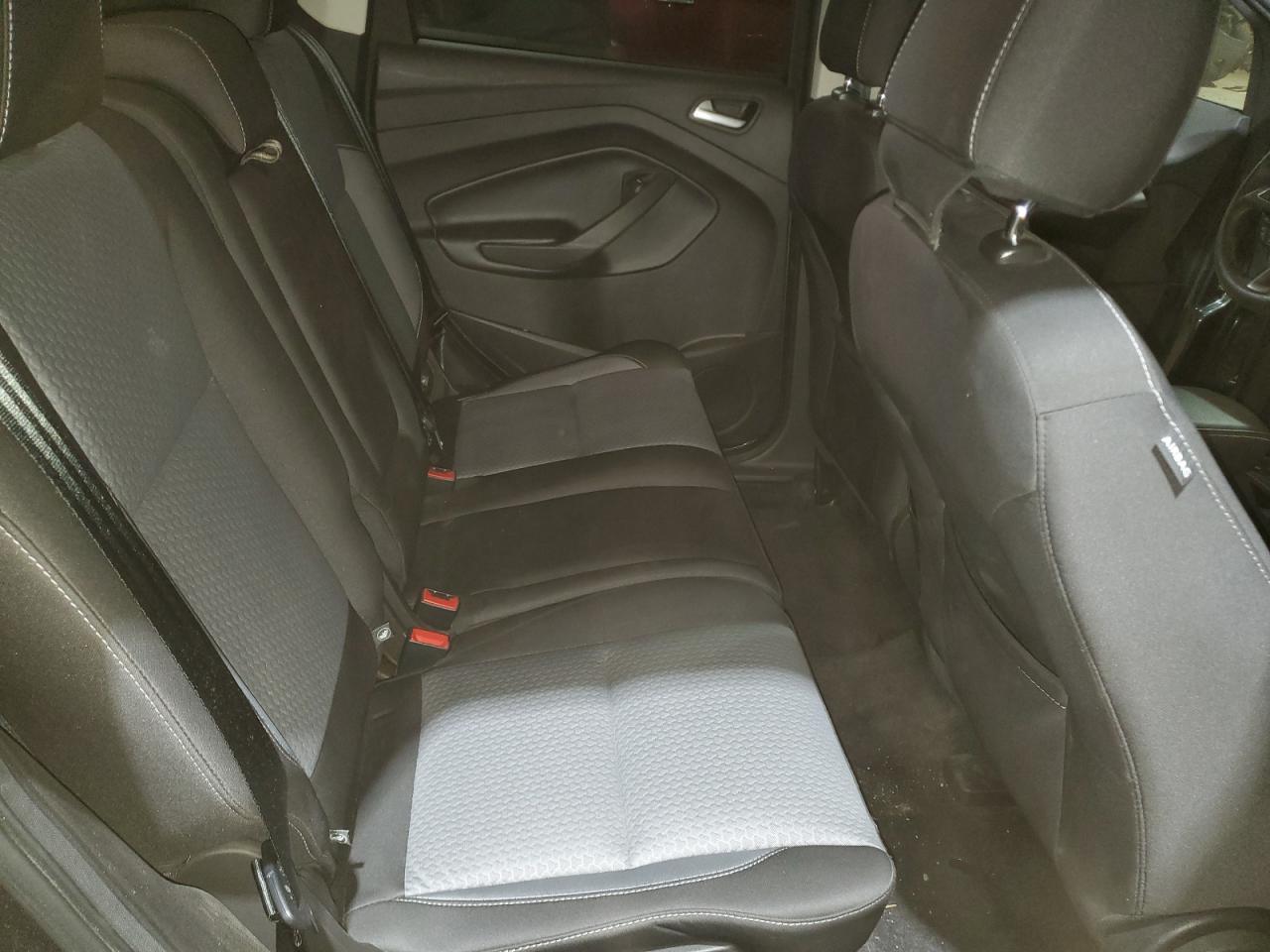 2017 Ford Escape - Image 11