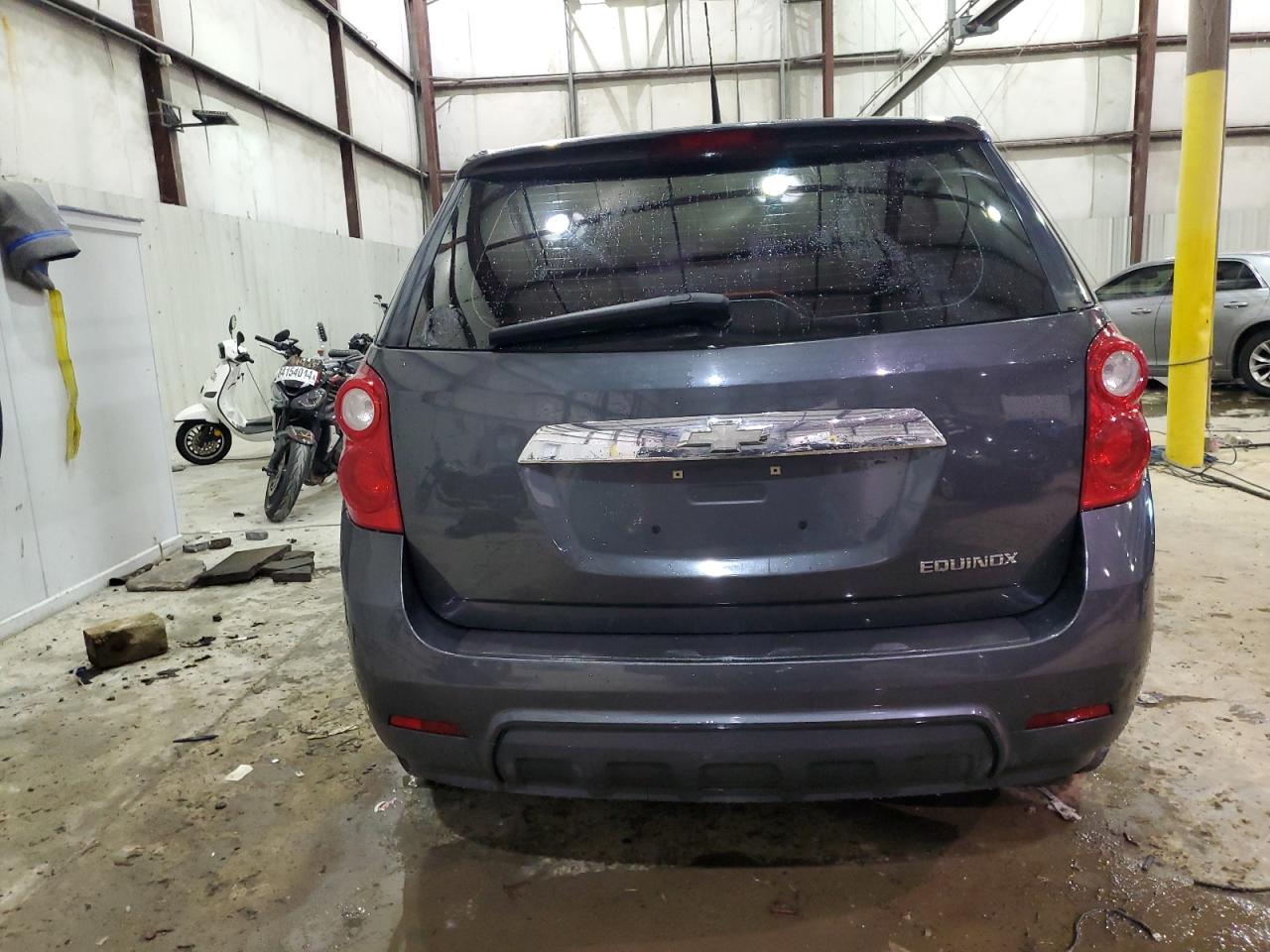 2011 Chevrolet Equinox - Image 6
