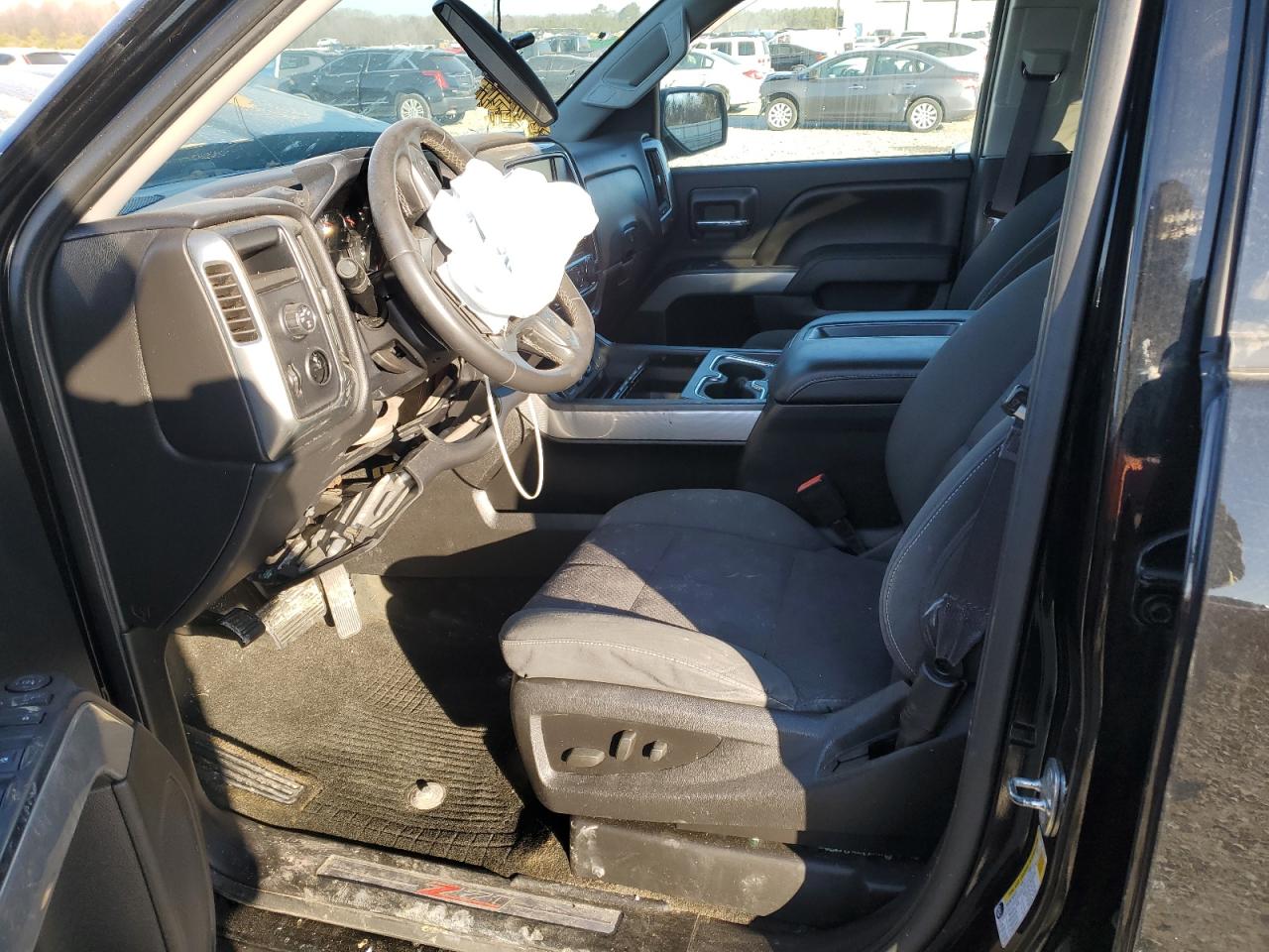 2015 Chevrolet Silverado - Image 7