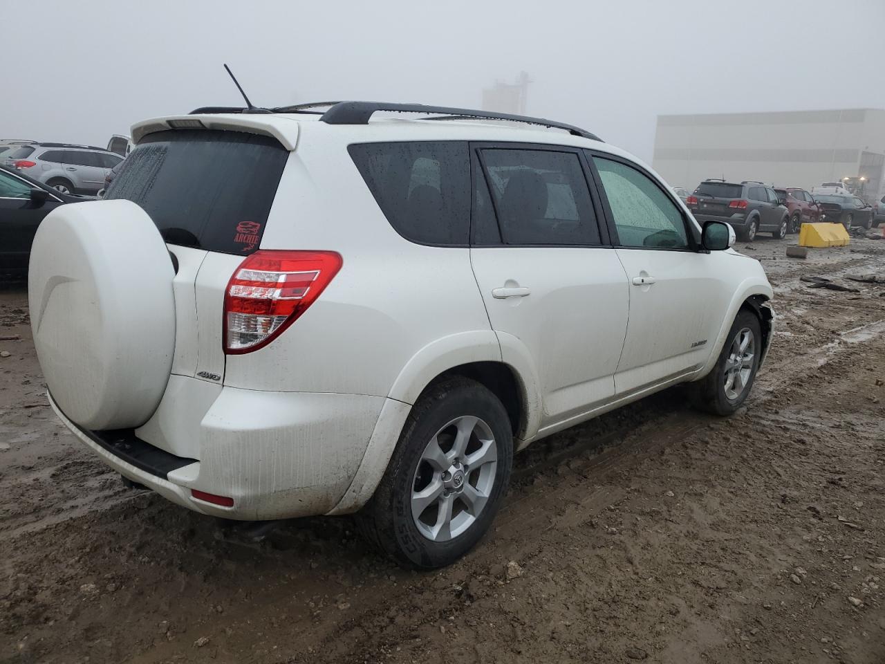 2009 Toyota RAV 4 - Image 3