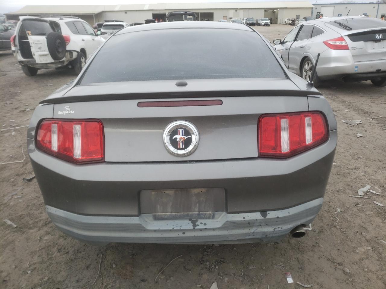 2010 Ford Mustang - Image 6
