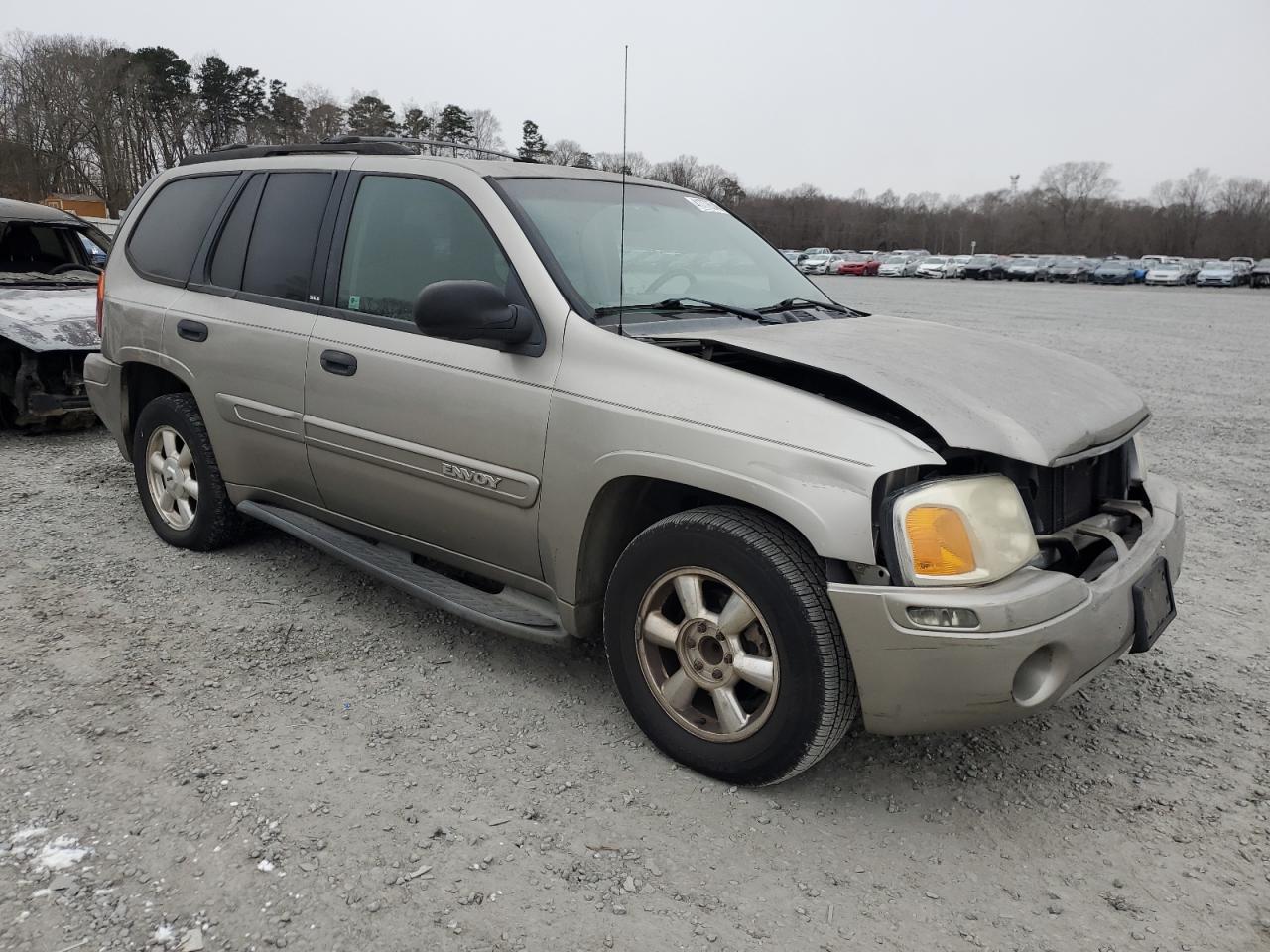 2003 GMC Envoy - Image 4