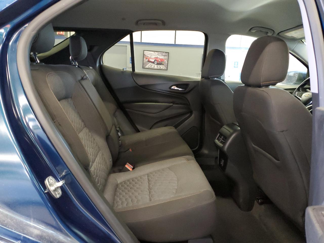 2020 Chevrolet Equinox - Image 11