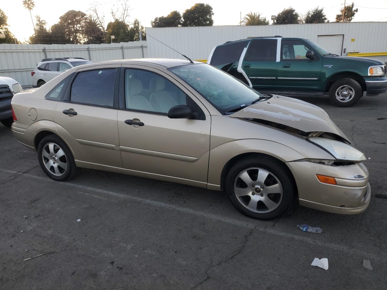 2002 Ford Focus - Image 4