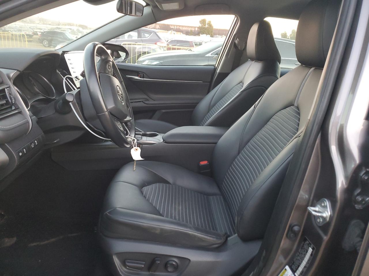 2022 Toyota Camry - Image 7