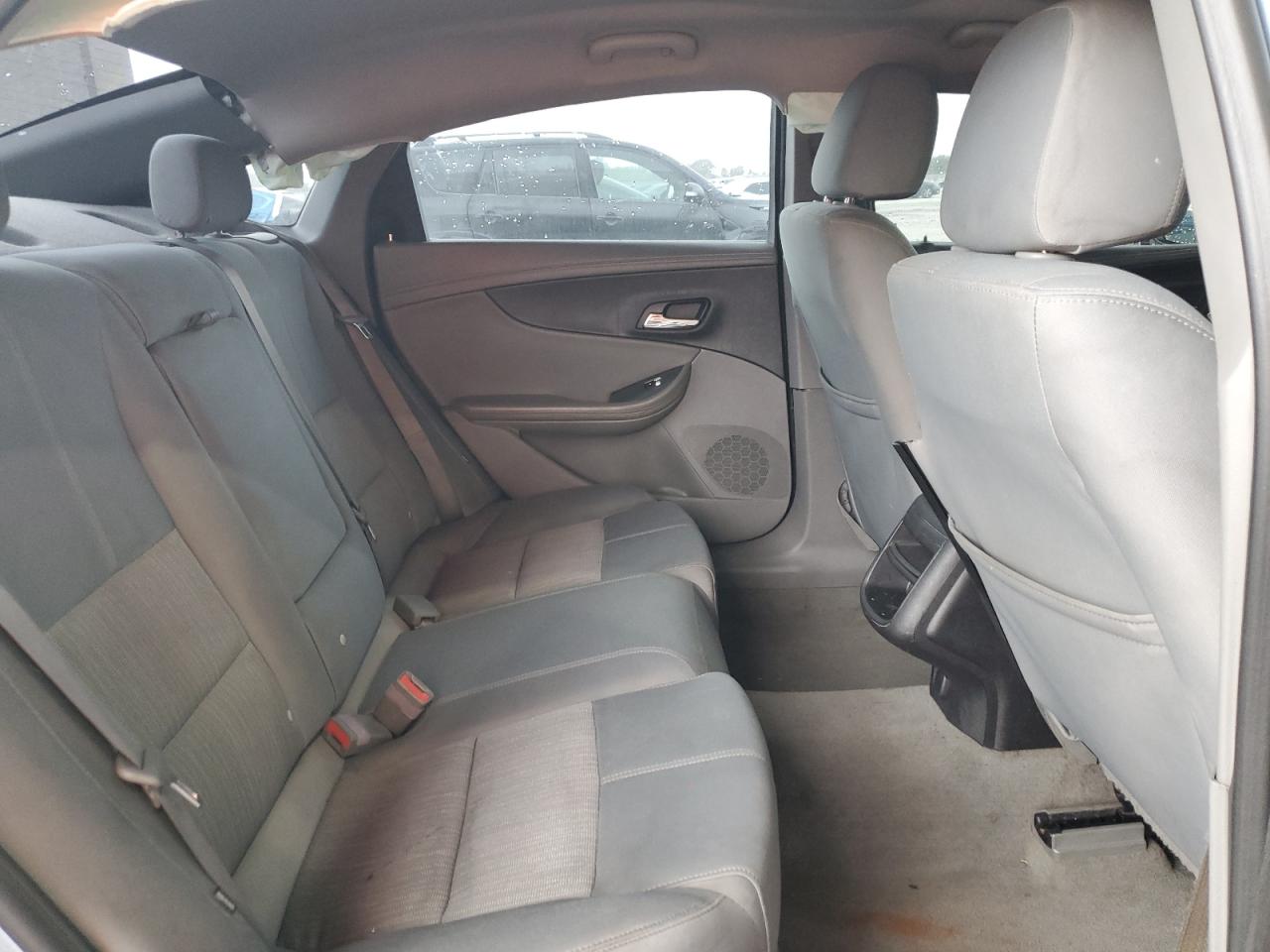 2014 Chevrolet Impala - Image 10