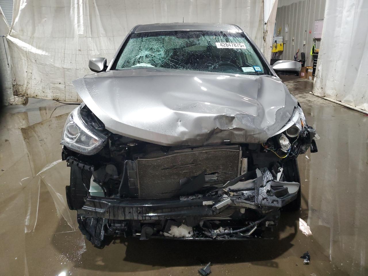 2018 Hyundai Santa Fe - Image 5