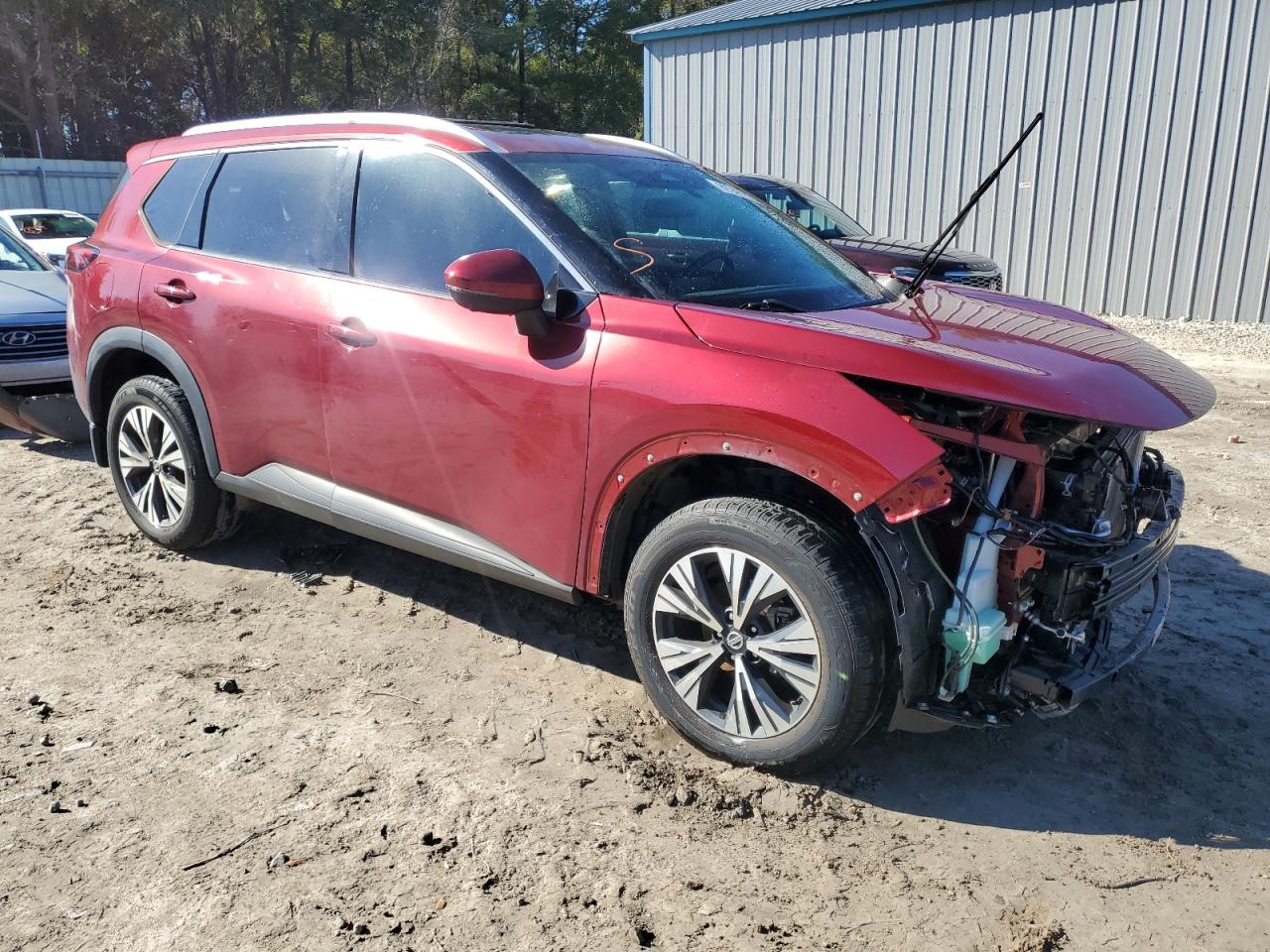 2021 Nissan Rogue - Image 4