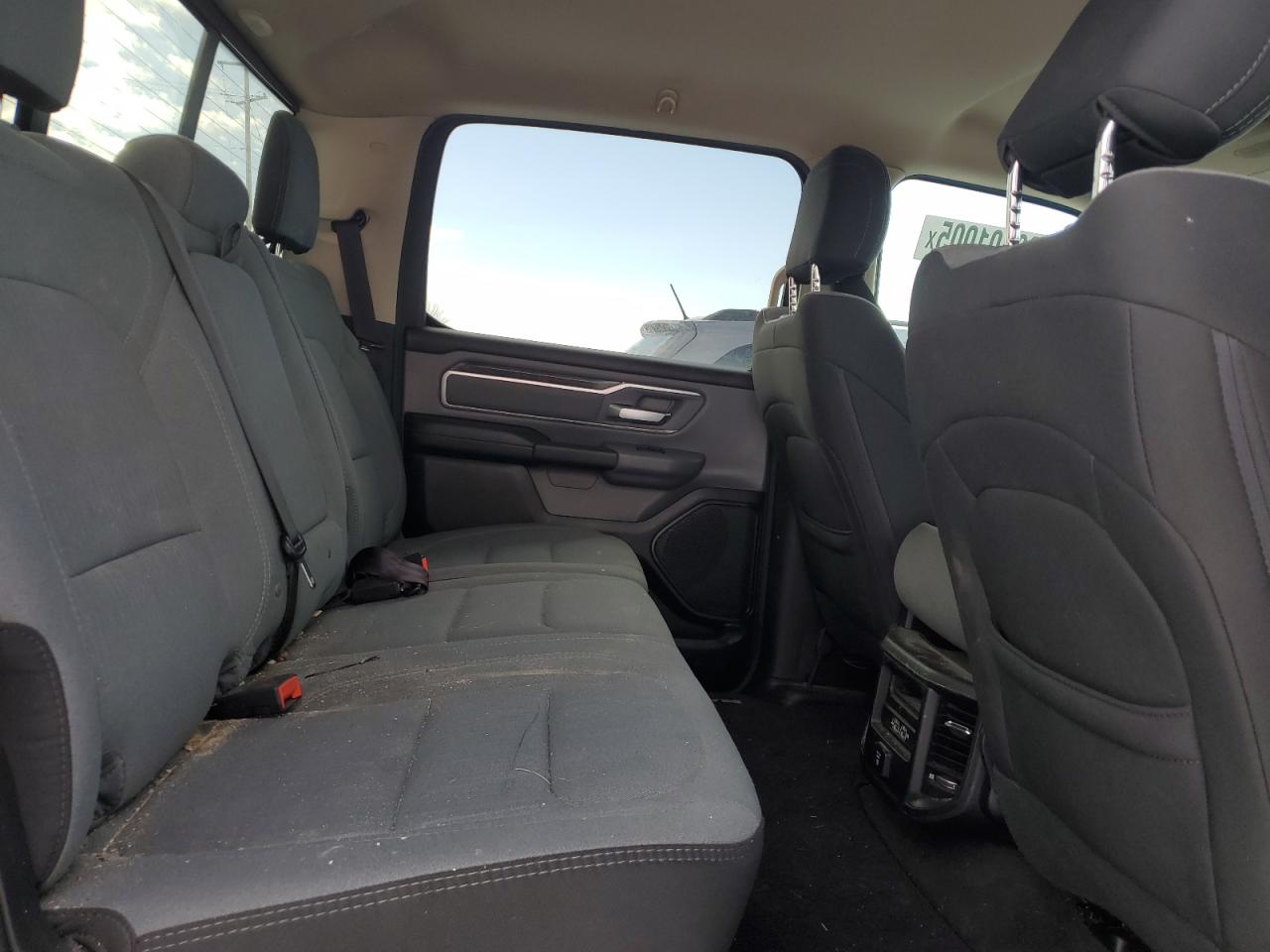 2020 RAM 1500 - Image 10