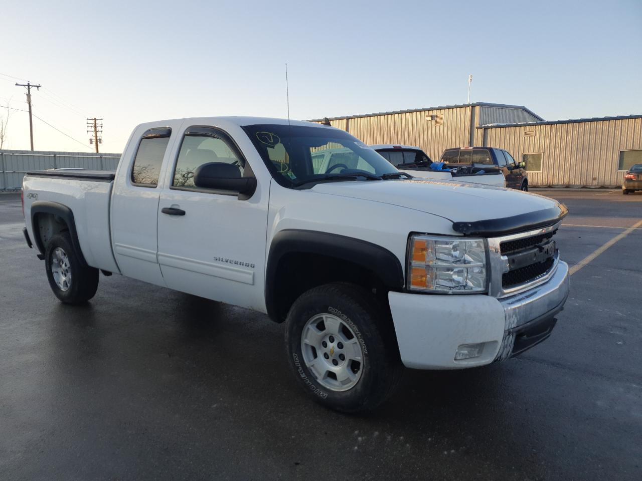 2011 Chevrolet Silverado - Image 4