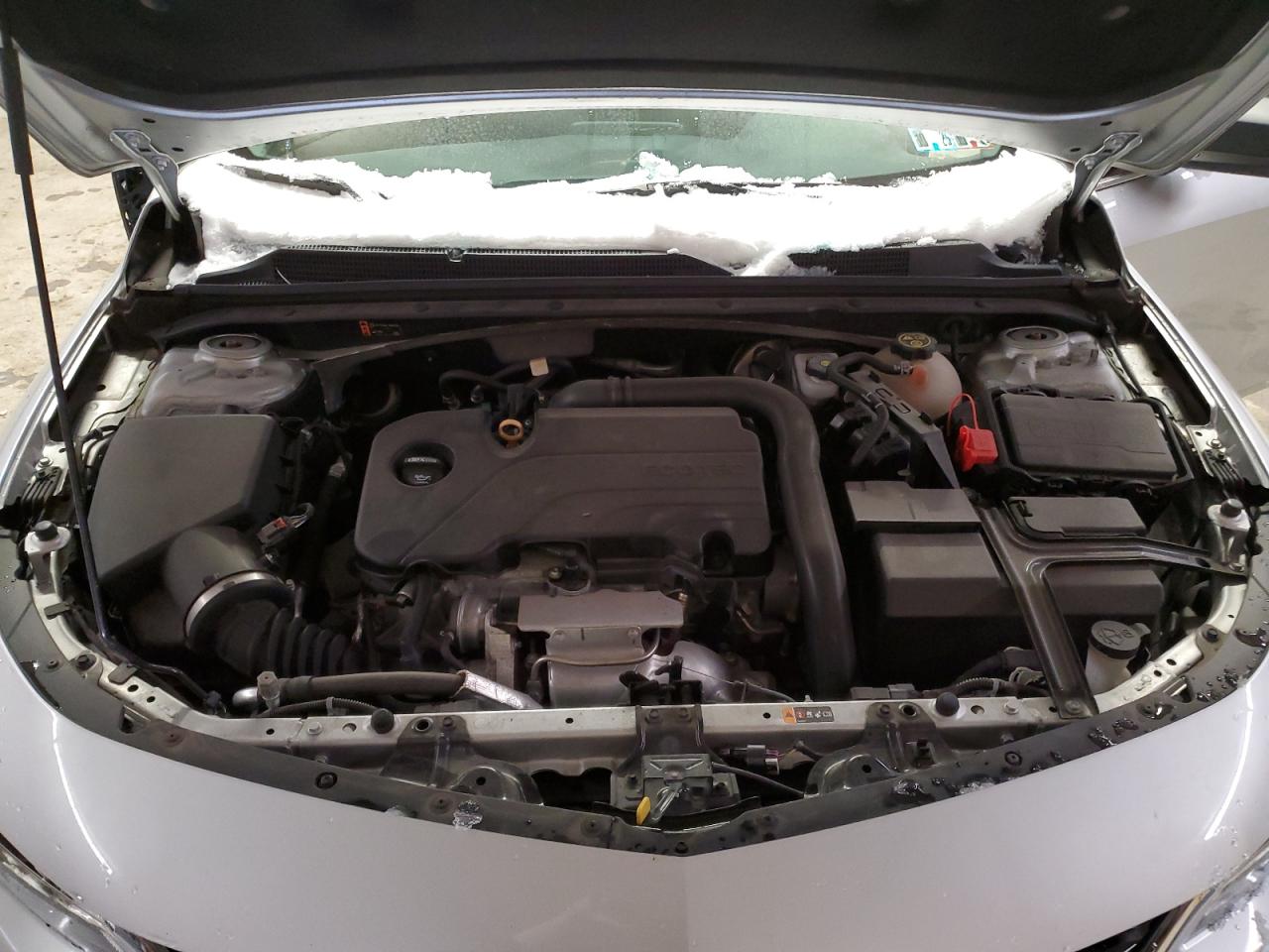 2018 Chevrolet Malibu - Image 11