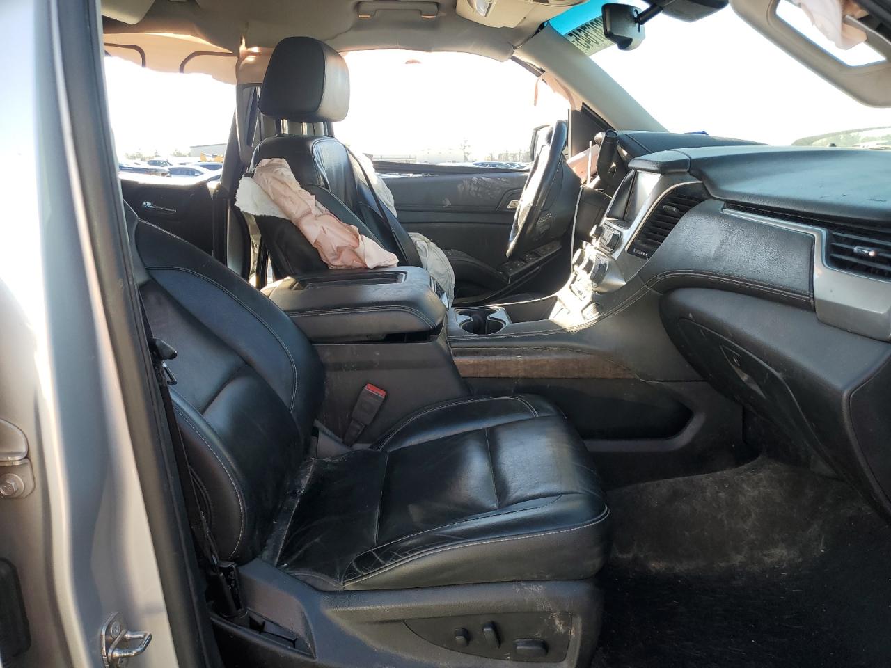 2019 Chevrolet Suburban K1500 Lt VIN: 1GNSKHKC9KR280466 Lot: 42367645