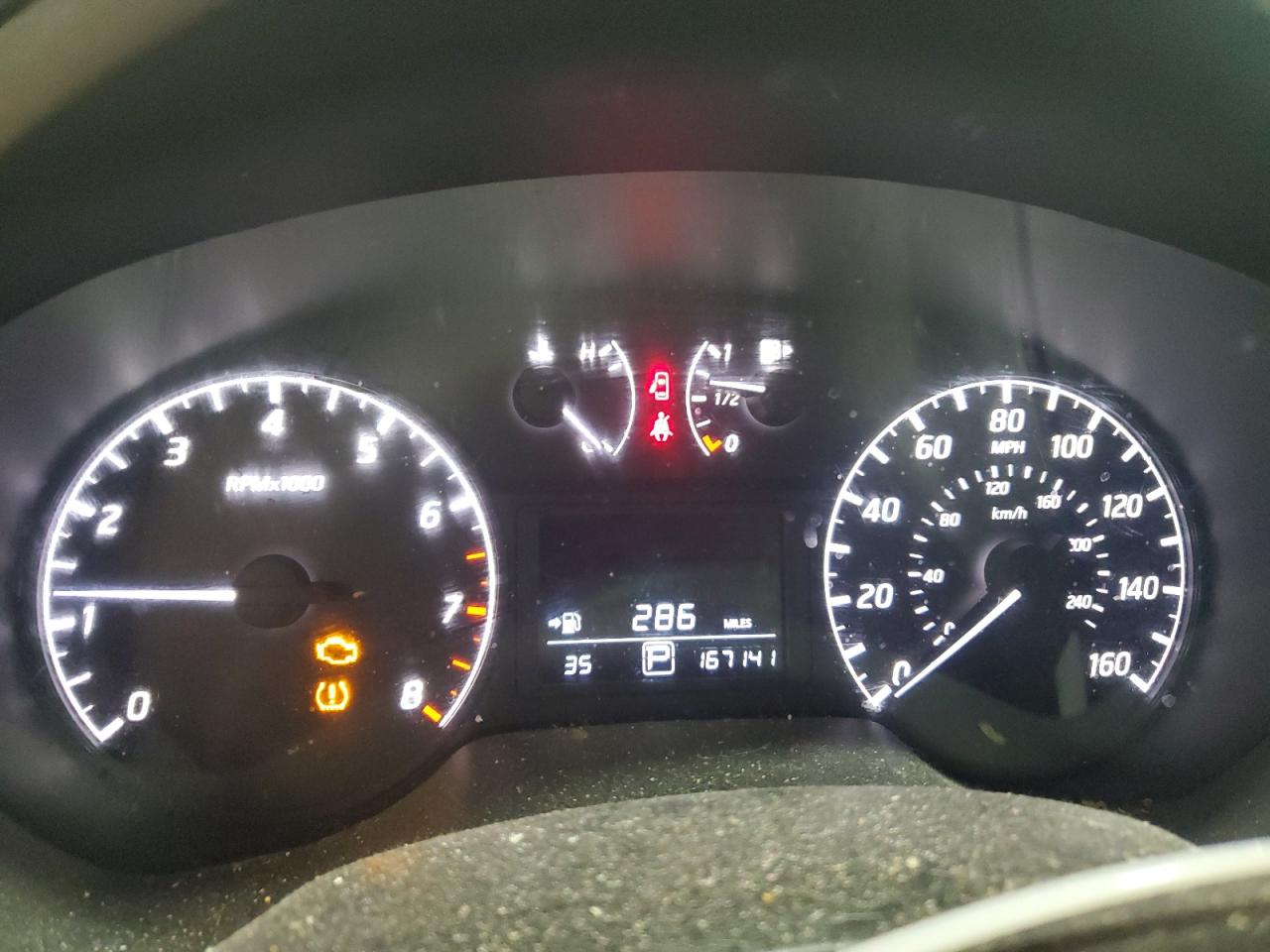 2017 Nissan Sentra - Image 9