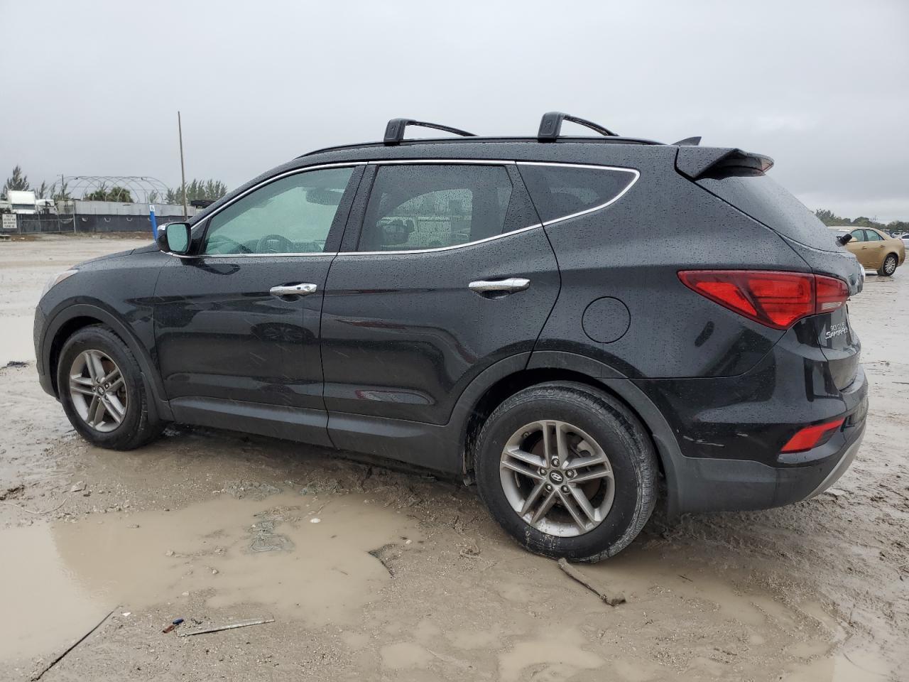 2018 Hyundai Santa Fe - Image 2