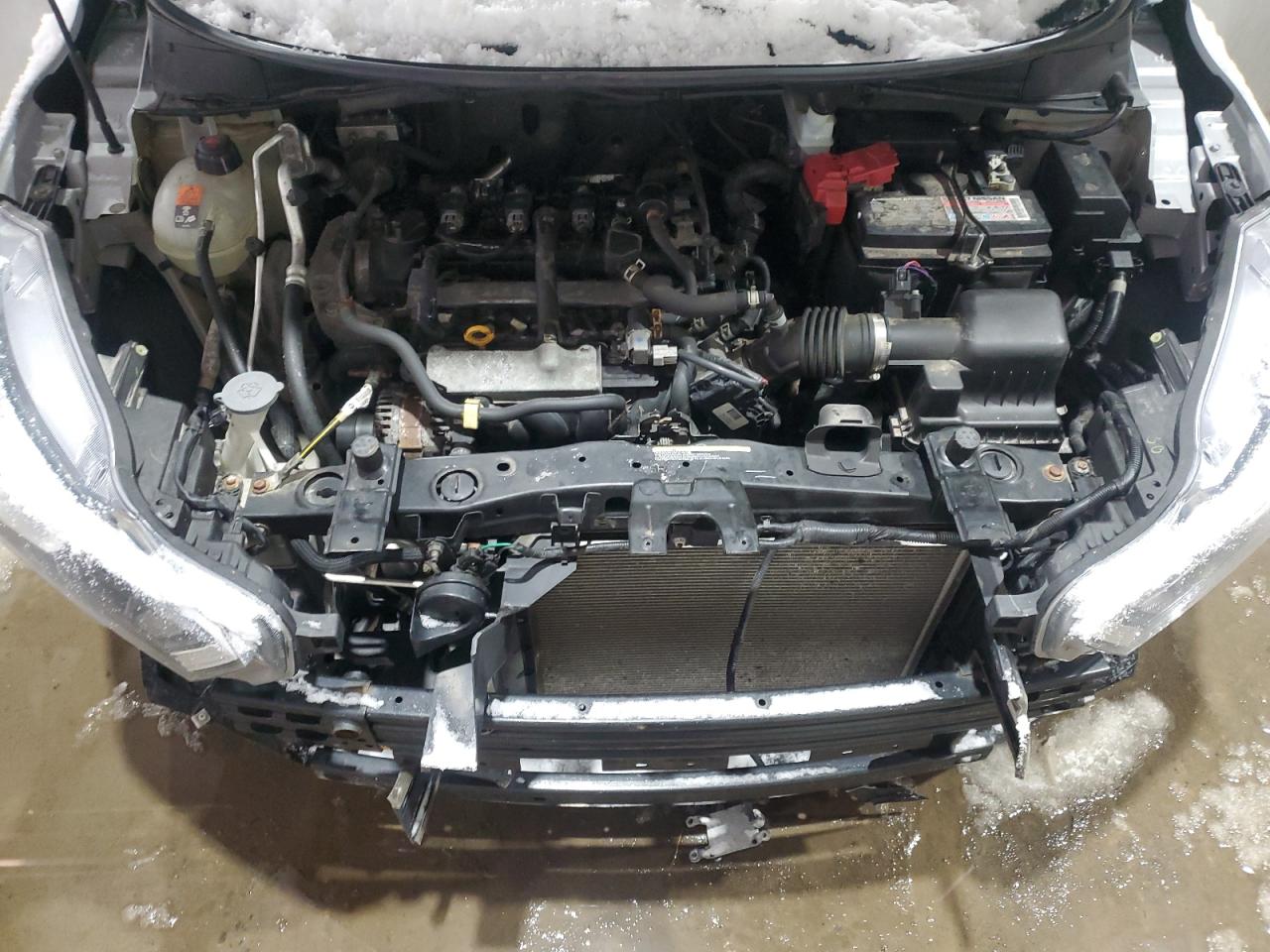 2021 Nissan Versa - Image 11