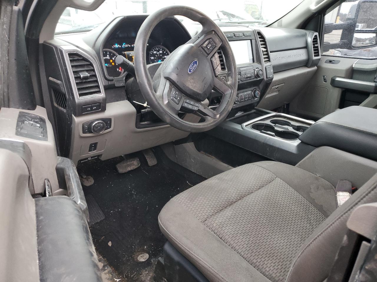 2021 Ford F350 - Image 8