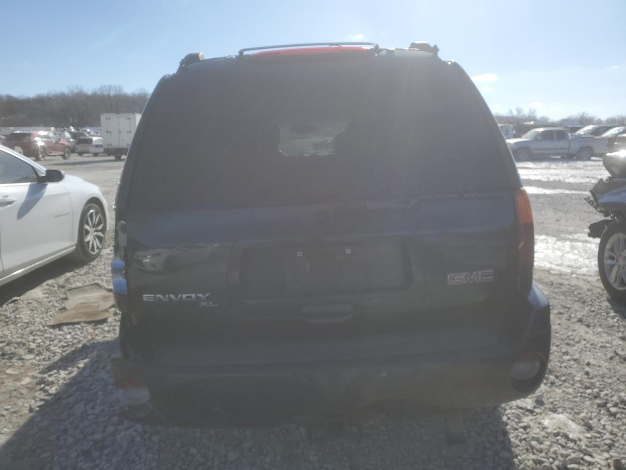 2006 GMC Envoy - Image 6