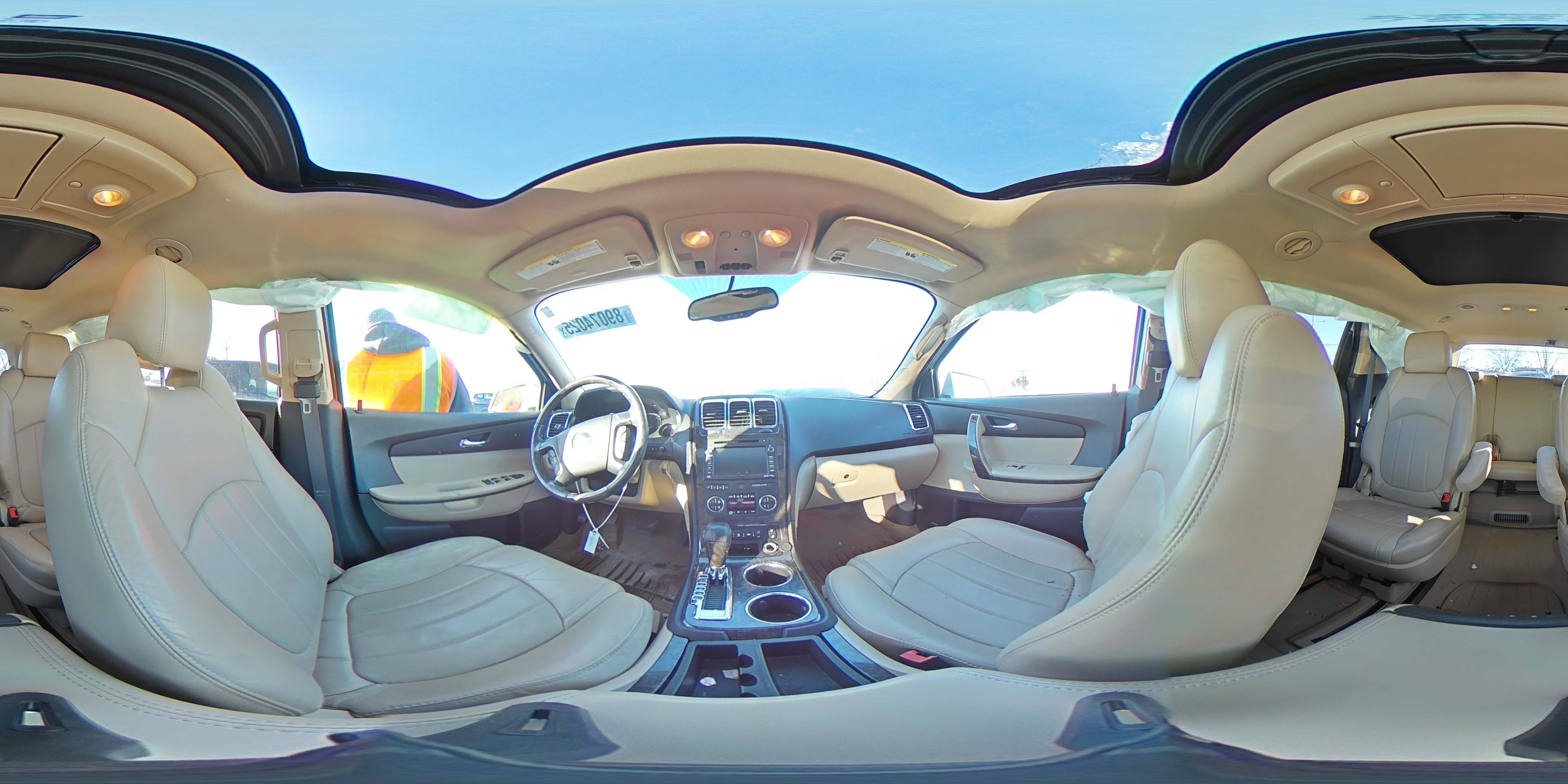 2011 GMC Acadia - Image 14