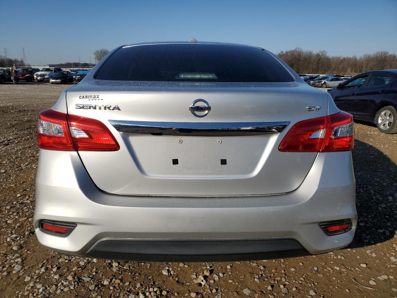 2016 Nissan Sentra - Image 6