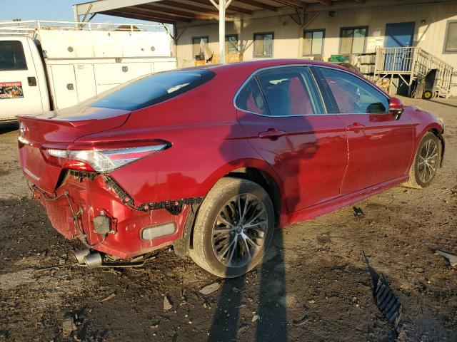  TOYOTA CAMRY 2018 Червоний