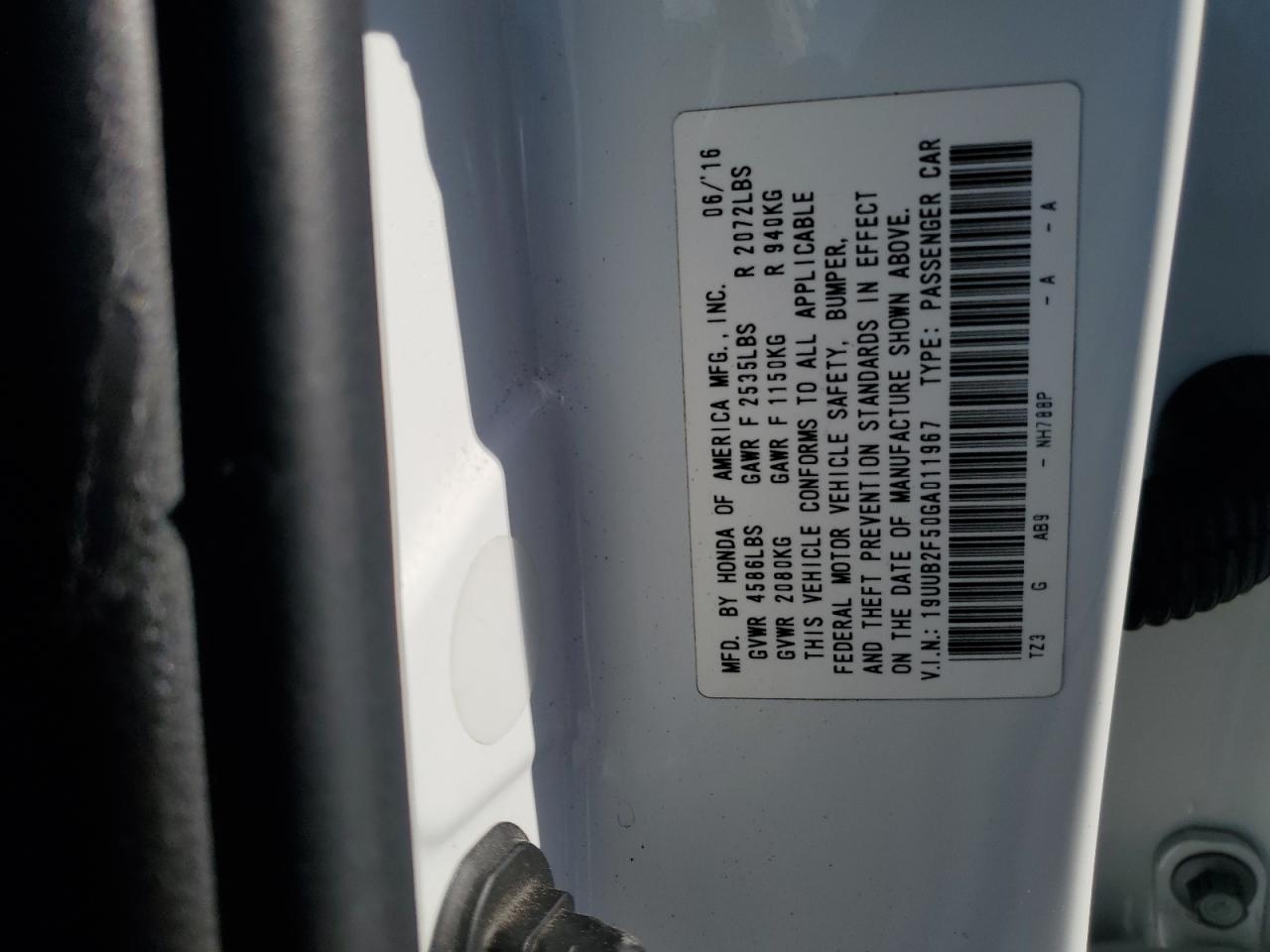2016 Acura TLX - Image 15