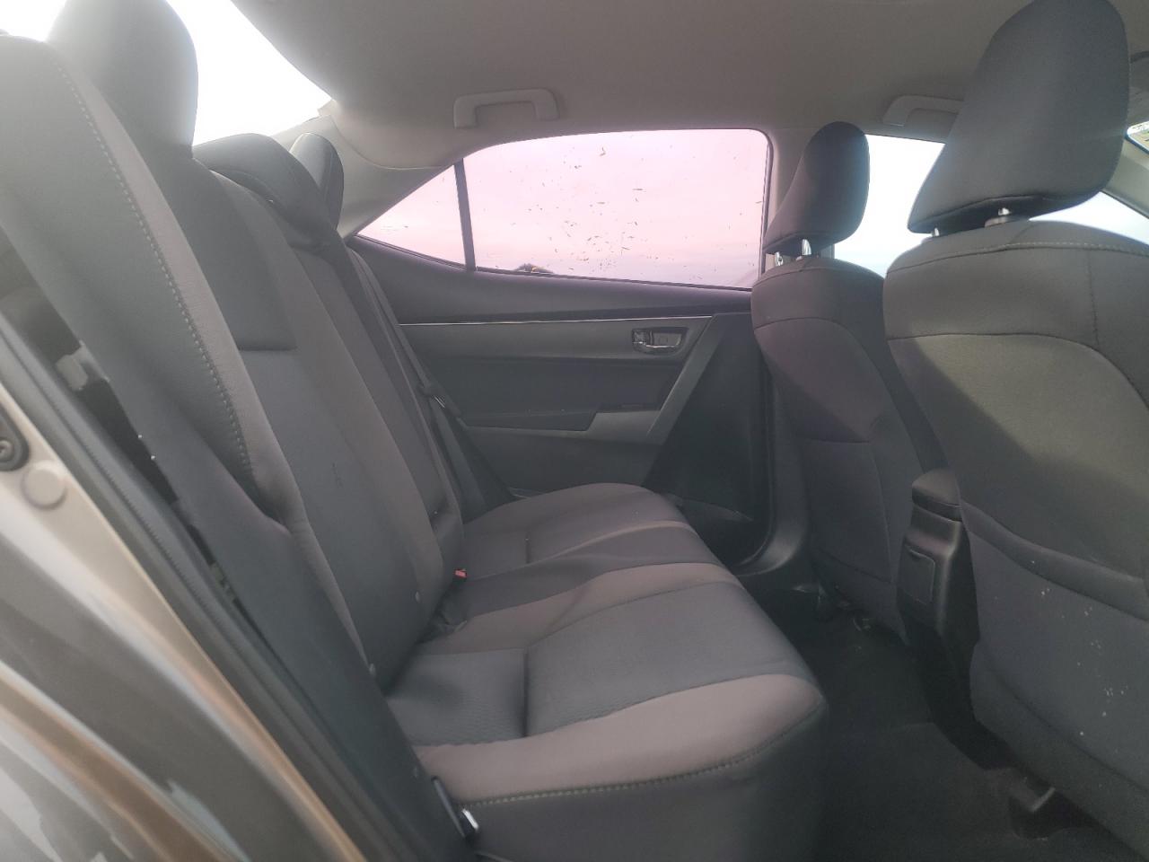2017 Toyota Corolla - Image 10