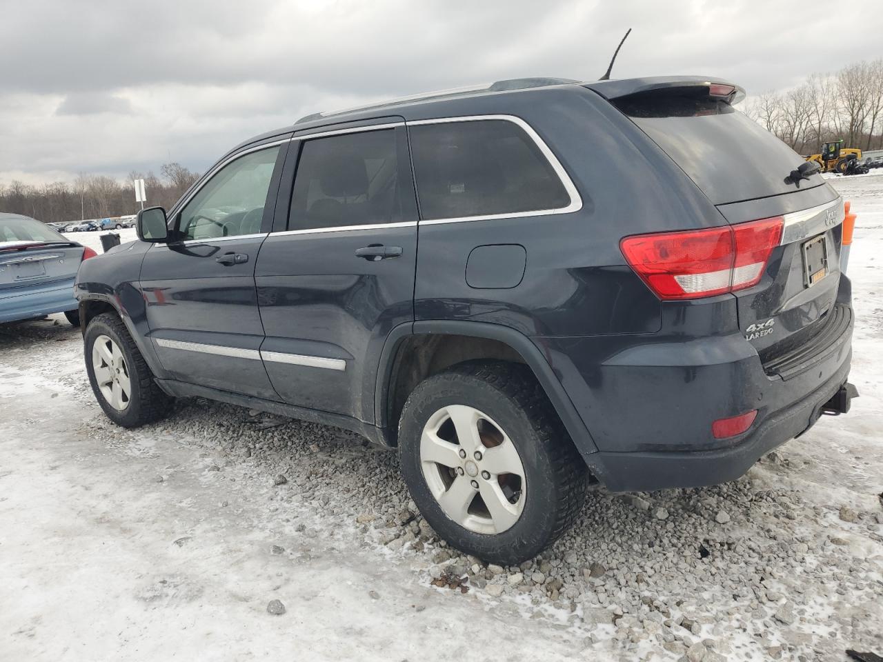 2012 Jeep Grand Cherokee - Image 2