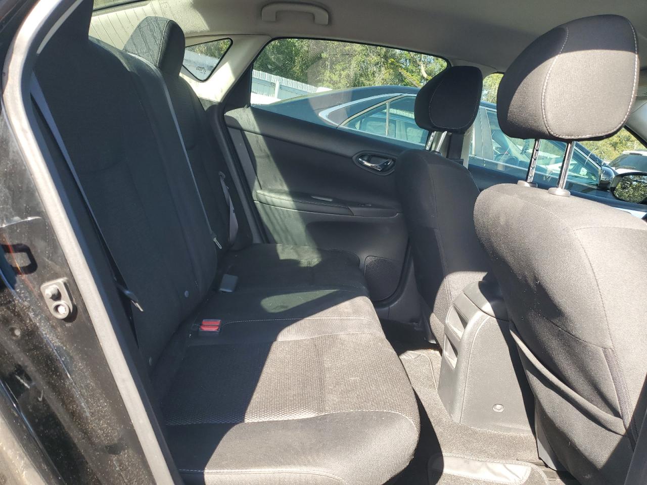 2019 Nissan Sentra - Image 10