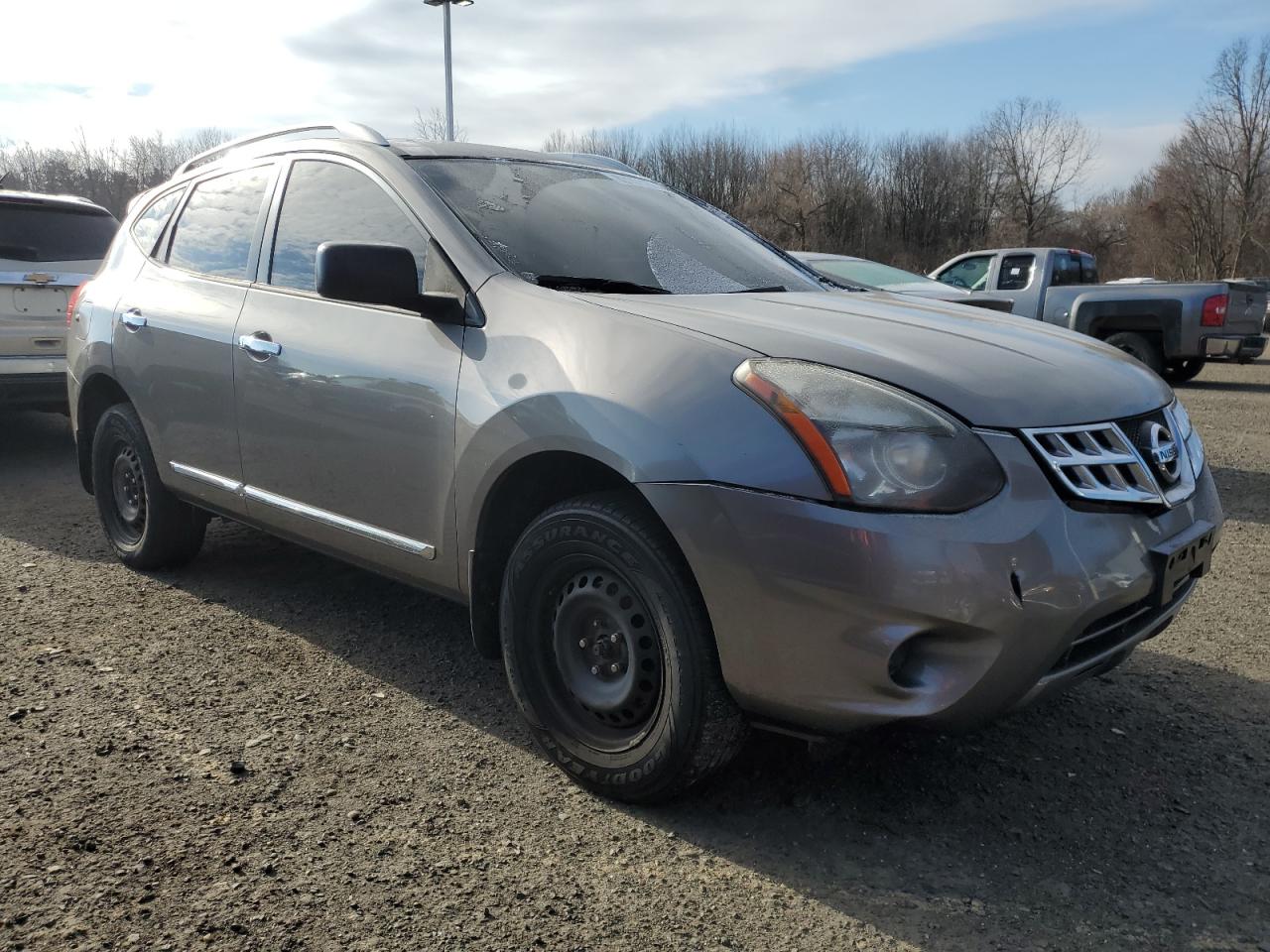 2015 Nissan Rogue - Image 4