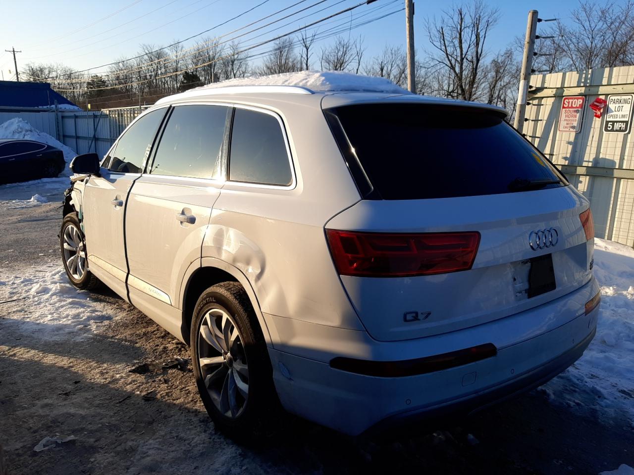 2018 Audi Q7 - Image 2