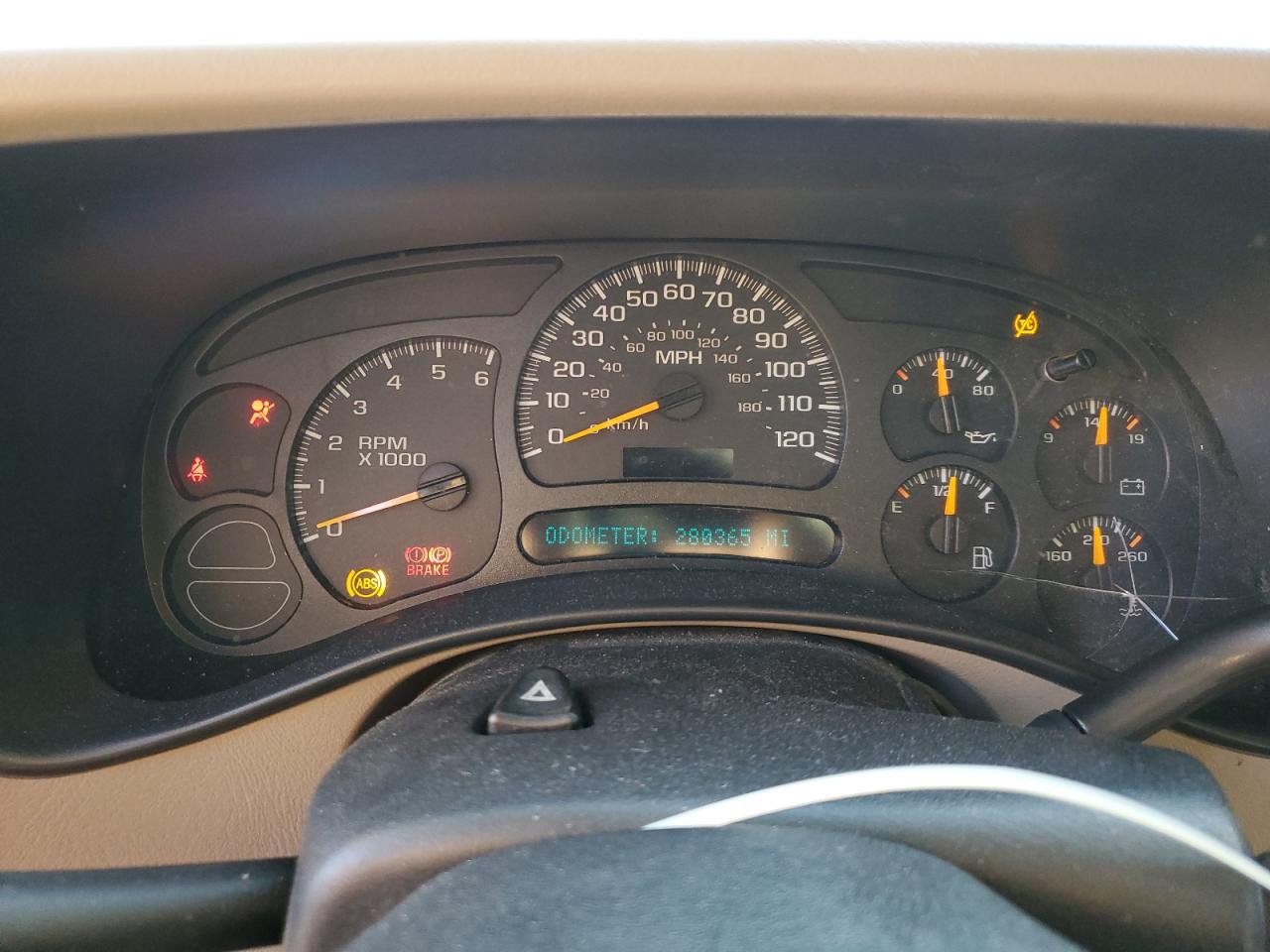 2005 Chevrolet Tahoe - Image 9