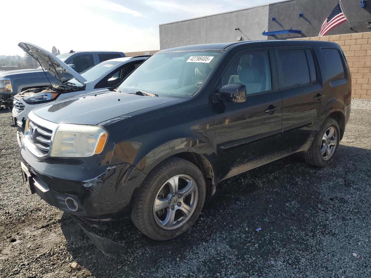 2014 Honda Pilot - Image 1
