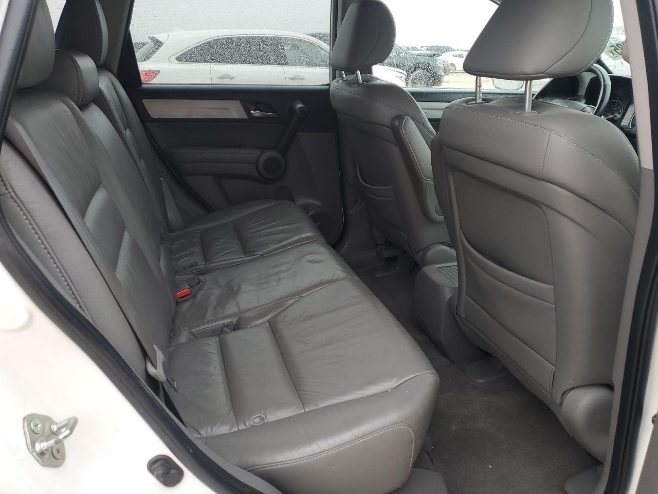 2010 Honda CR-V - Image 11