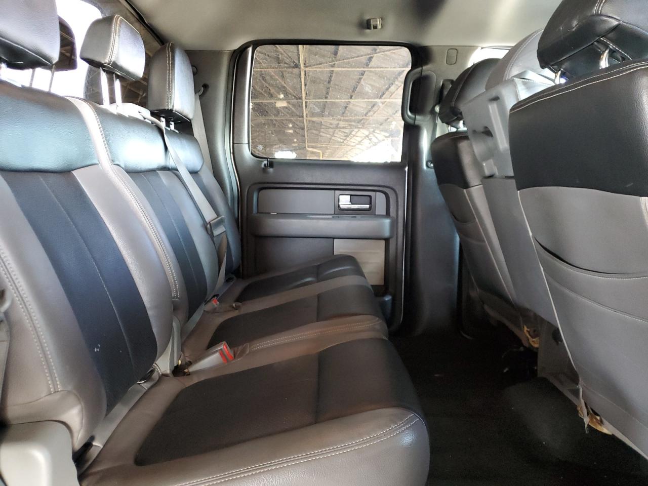 2013 Ford F-150 - Image 10